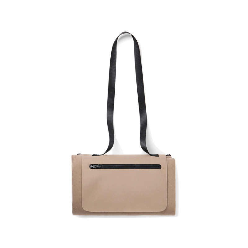 Load image into Gallery viewer, VINGA Baltimore RCS picnic blanket - Custom Wood Designs VINGA Baltimore RCS picnic blanket made from [material] –  [use_case] | Custom Wood Designs
