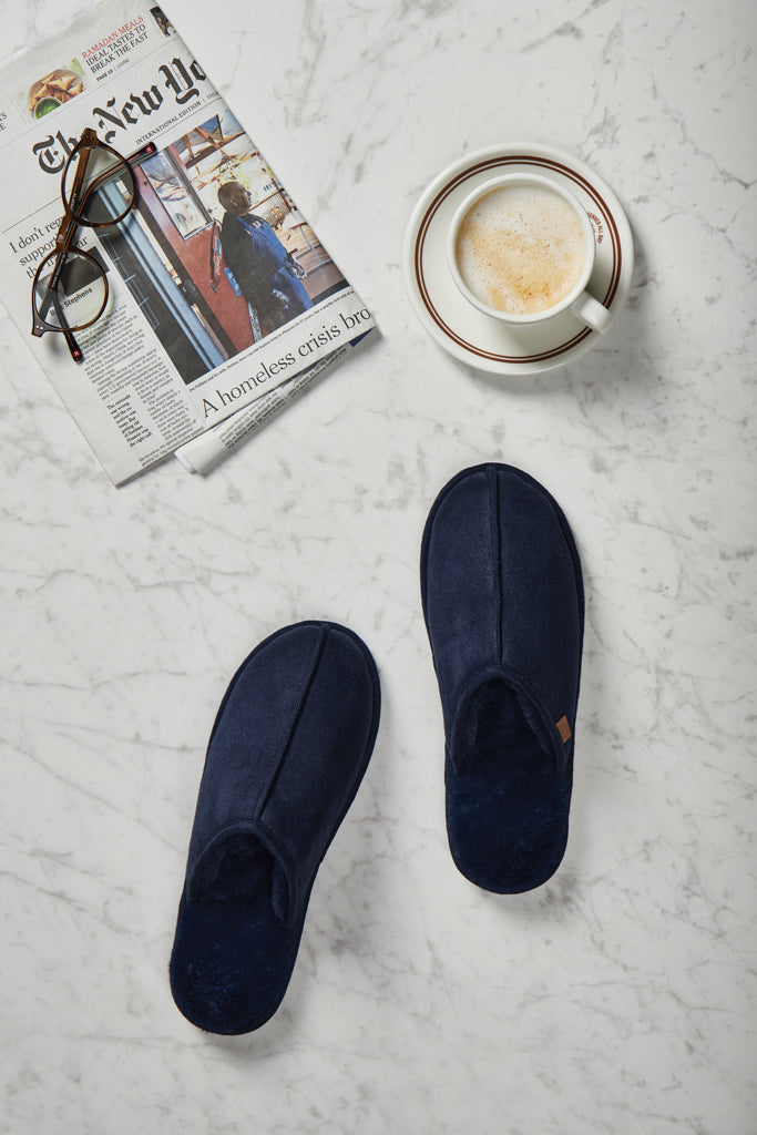 Load image into Gallery viewer, Walto slippers - Custom Wood Designs
