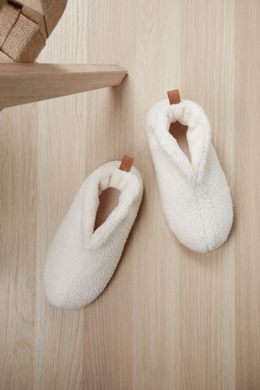 RCS recycled pet cosy slippers - Custom Wood Designs