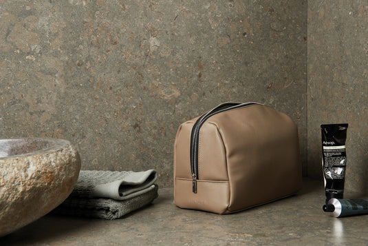 Bermon RCS recycled PU toiletry bag - Custom Wood Designs