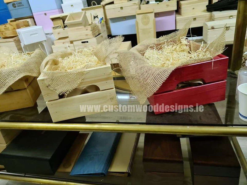 Load image into Gallery viewer, Small Hamper Crate Red SCHR 31 x 23 x 15 cm Create Your Own Hamper Custom Wood Designs crate crateburlap diy hamper make your own small wood wool create-your-own-hamper-default-title-small-hamper-crate-red-schr-31-x-23-x-15-cm-53612134695255
